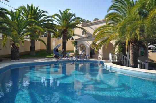 Private Pool, Villamartin