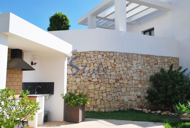 Villa de lujo con piscina y vistas al mar en Calpe, Costa Blanca, España