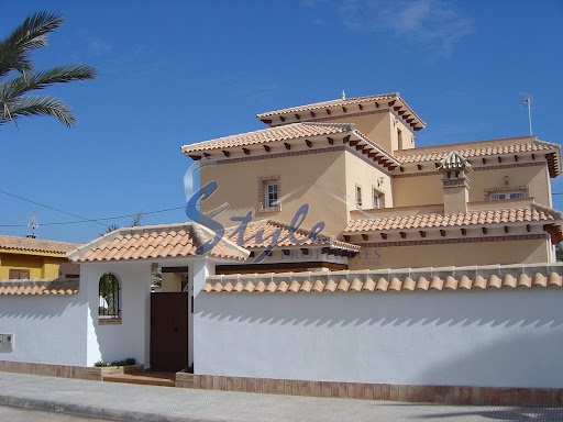 Villa de lujo con piscina privada en Cabo Roig, Costa Blanca