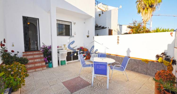 townhouse in Villamartin Spain