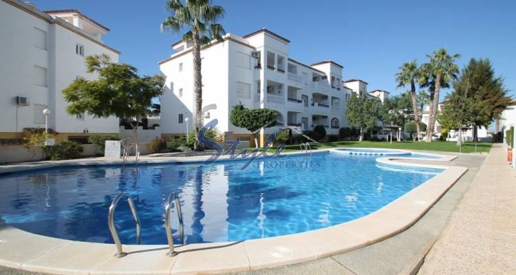 Apartamento en venta en Villamartín, Costa Blanca, 024 - 1