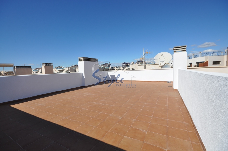 Beachside apartment for sale in Cabo Roig, Costa Blanca, Spain 340-8