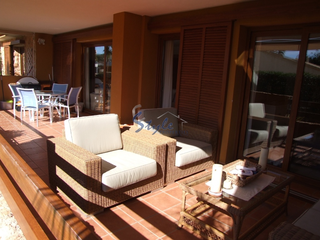 Apartment near the beach for sale in Punta Prima, Costa Blanca, Spain 341-3