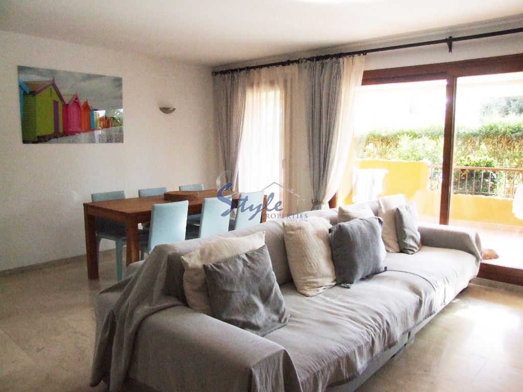 Apartment near the beach for sale in Punta Prima, Costa Blanca, Spain 341-2