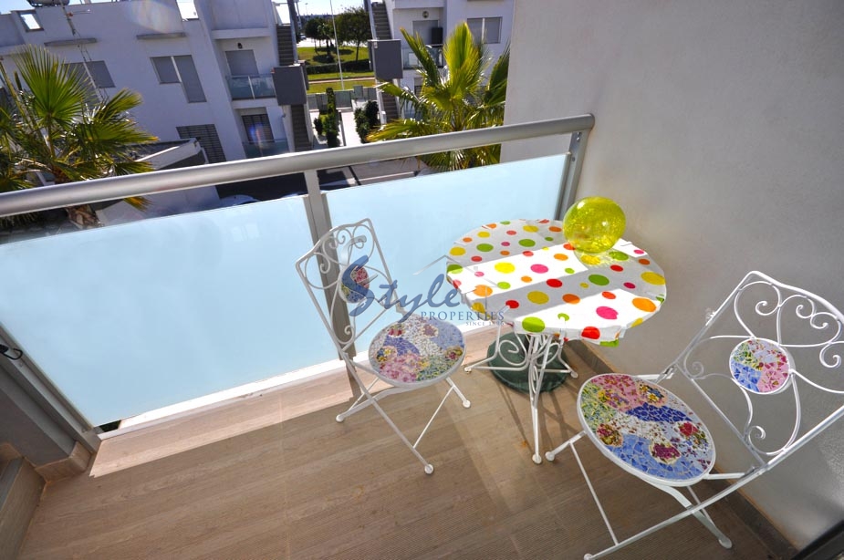 Top floor apartment for sale in Punta Prima, Costa Blanca, Spain 616-8