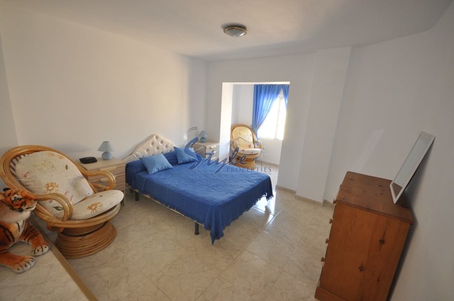 Detached villa for sale in Villamartin, Costa Blanca, Spain 120-11