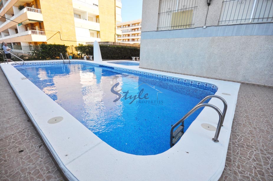 Large penthouse for sale in Punta Prima, Costa Blanca, Spain 144-9
