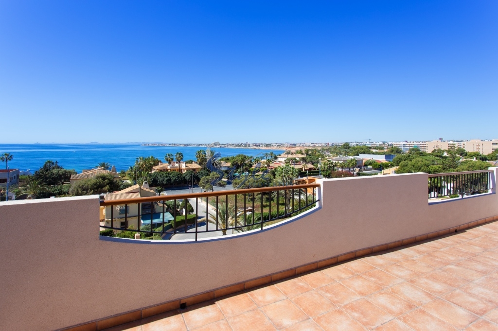 Luxury penthouse with Panoramic Views for sale in Punta Prima, Costa Blanca - views