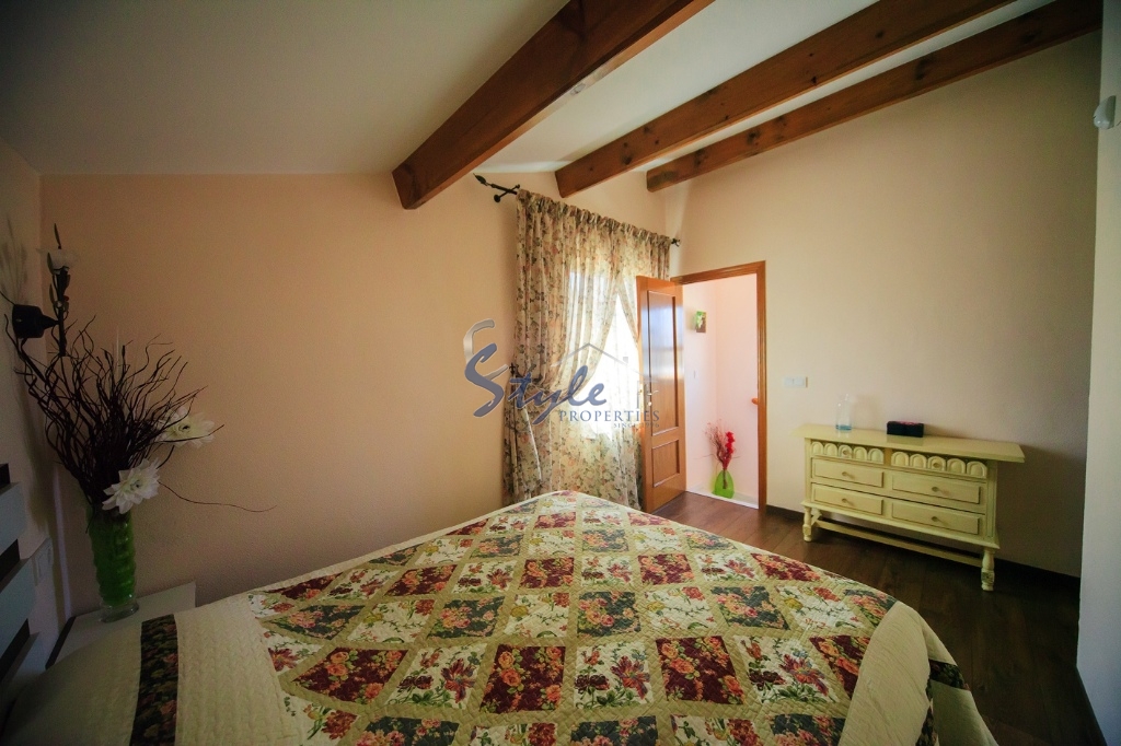 Resale - Villa - Playa Flamenca