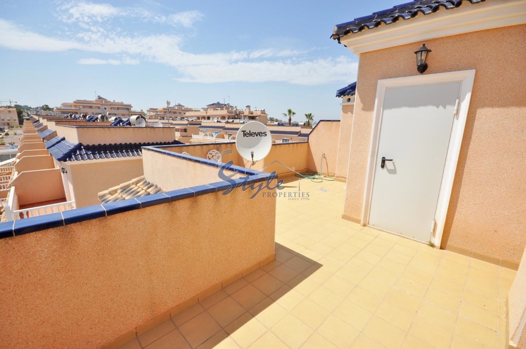 South facing quad house for Sale in Villamartin, Costa Blanca, Spain 919-5