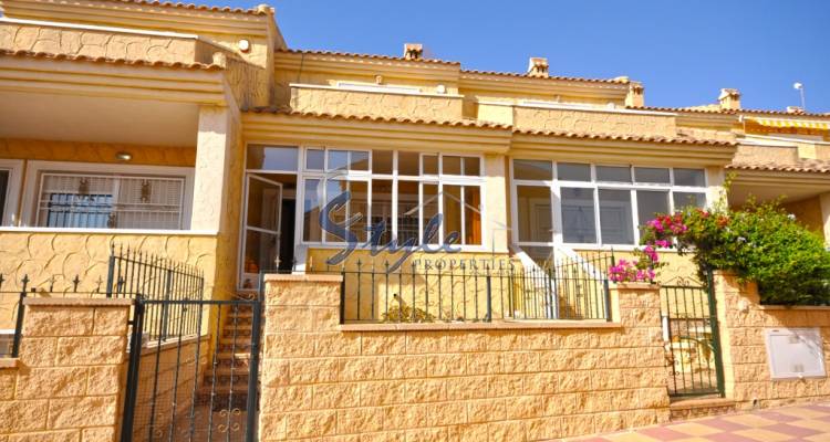 Townhouse in Mariblanca, Punta Prima, Costa Blanca - front