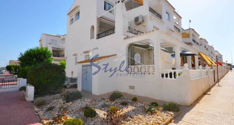 Resale - Apartment - Torrevieja - Playa De Los Náufragos