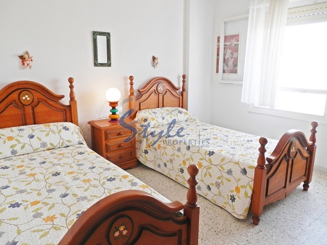 Resale - Apartment - Torrevieja - Playa De Los Náufragos