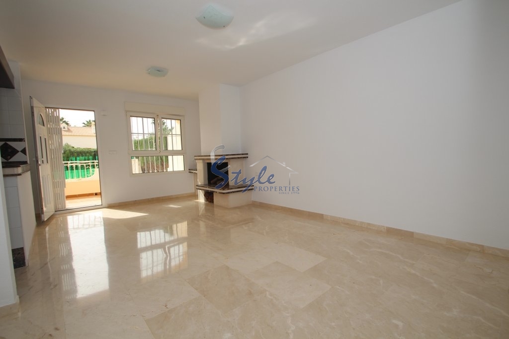 Resale - Town House - Villamartin