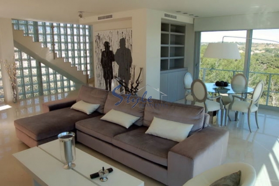 Resale - Luxury Villa - Campoamor