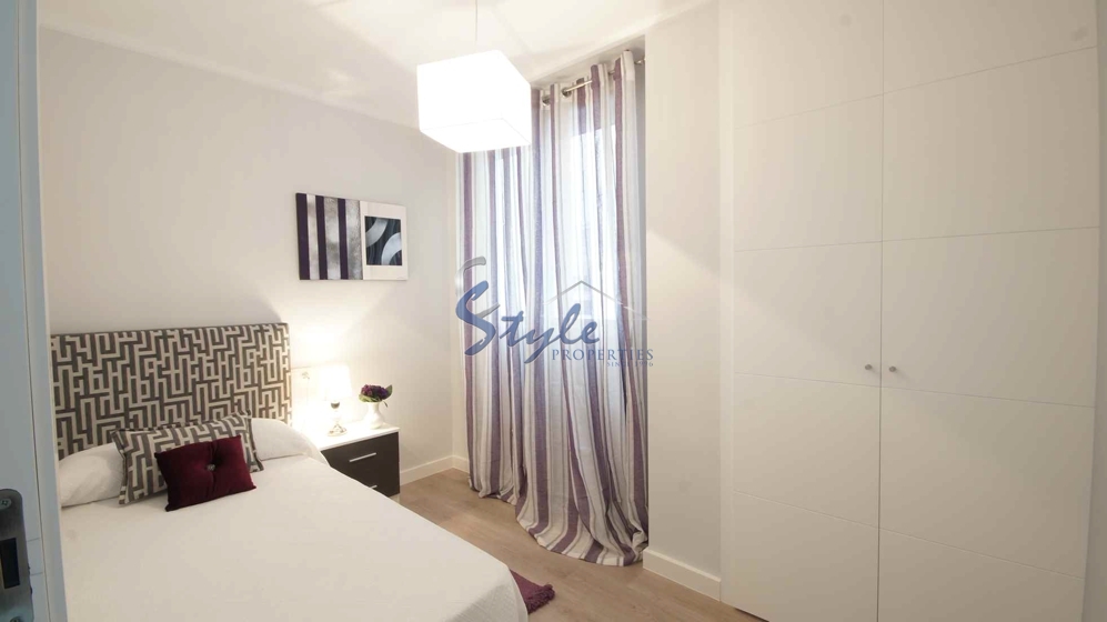 Resale - Apartment - Torrevieja - Playa De Los Náufragos