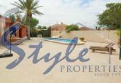 Villa for sale in Rojales, Costa Blanca - garden