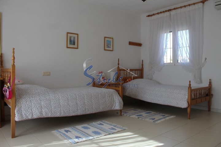 Resale - Villa - San Miguel De Salinas - Blue Lagoon