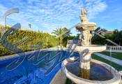 Resale - Luxury Villa - Orihuela Costa  - Orihuela Costa