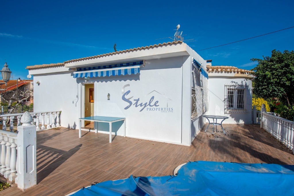 Resale - Villa - Los Balcones, Torrevieja - Los Balcones