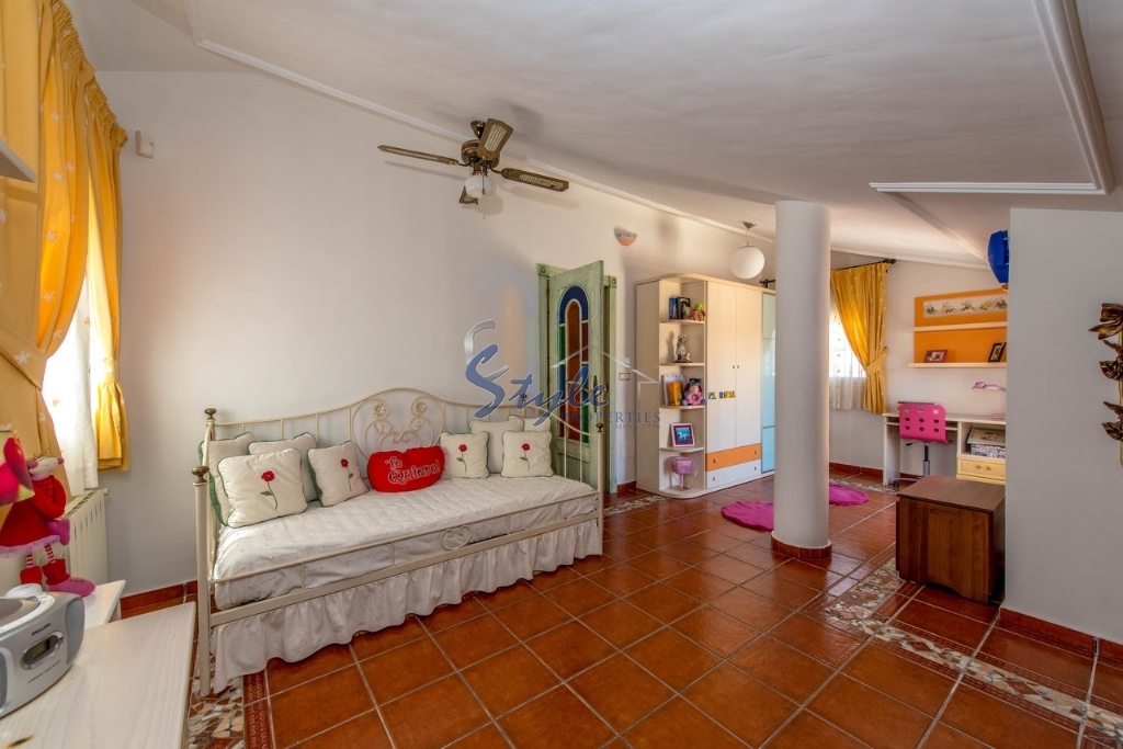 Resale - Luxury Villa - La Mata