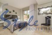 Resale - Villa - Las Colinas