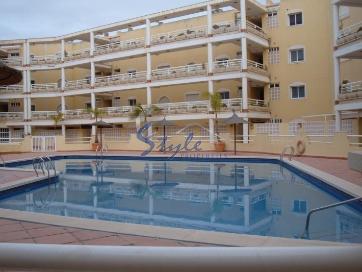 Reventa - Apartamento - Campoamor