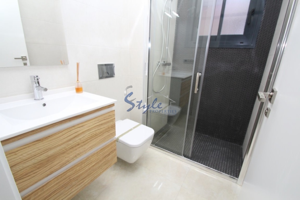 Nuevo - Apartamento - Torrevieja  - Torrevieja