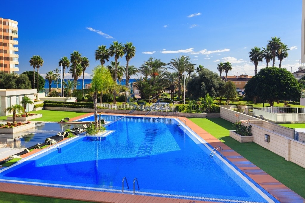 Resale - Apartment - La Mata