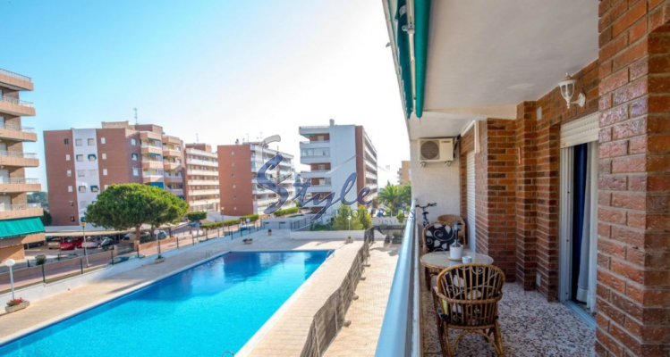 Resale - Apartment - Punta Prima