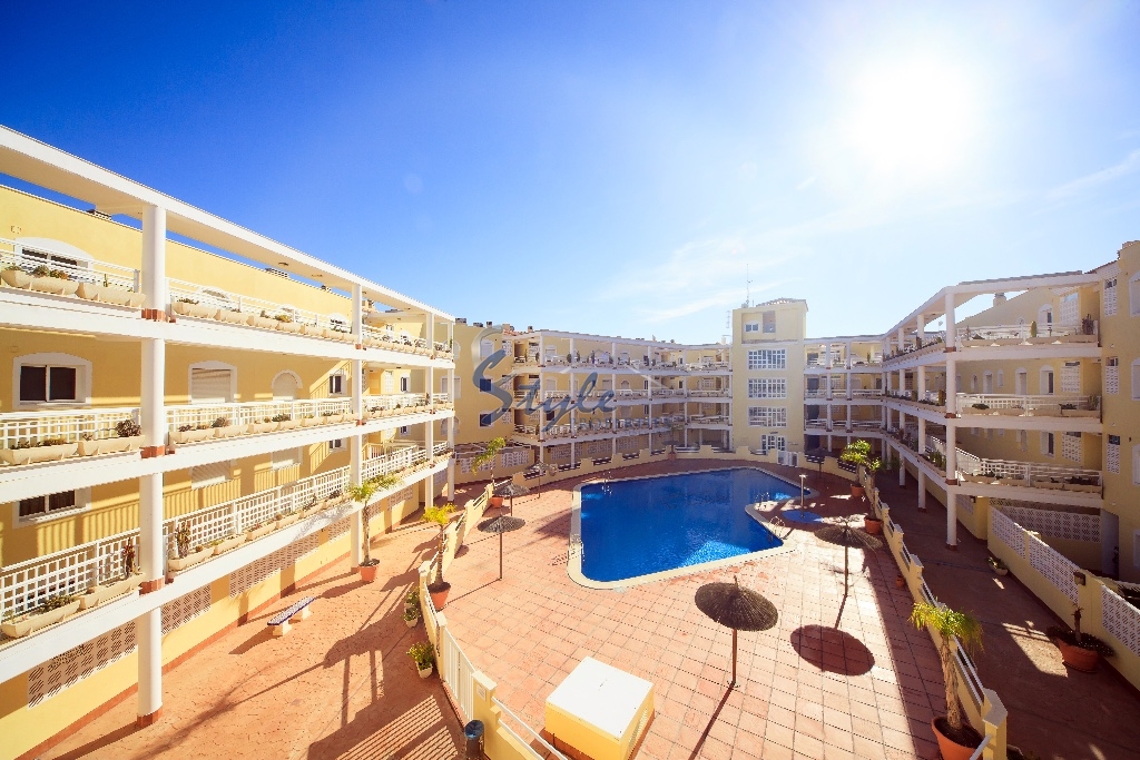 Resale - Apartment - Campoamor