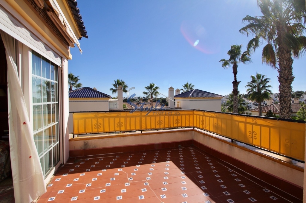 Resale - Villa - Villamartin