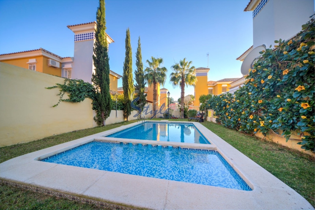 Reventa - Villa - Villamartin