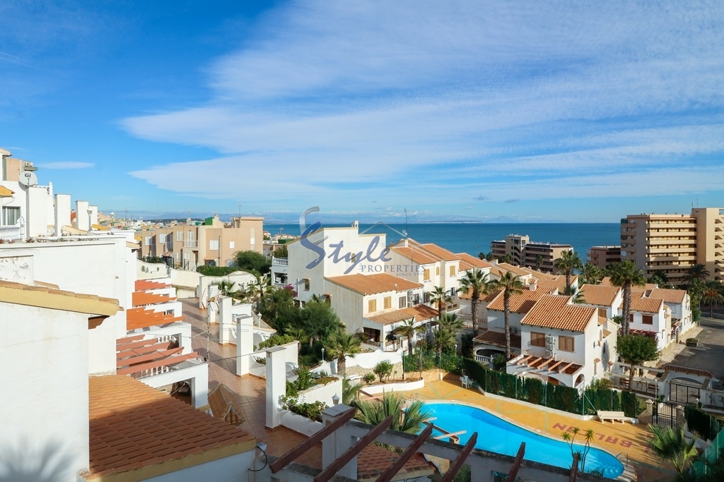 Resale - Town House - La Mata