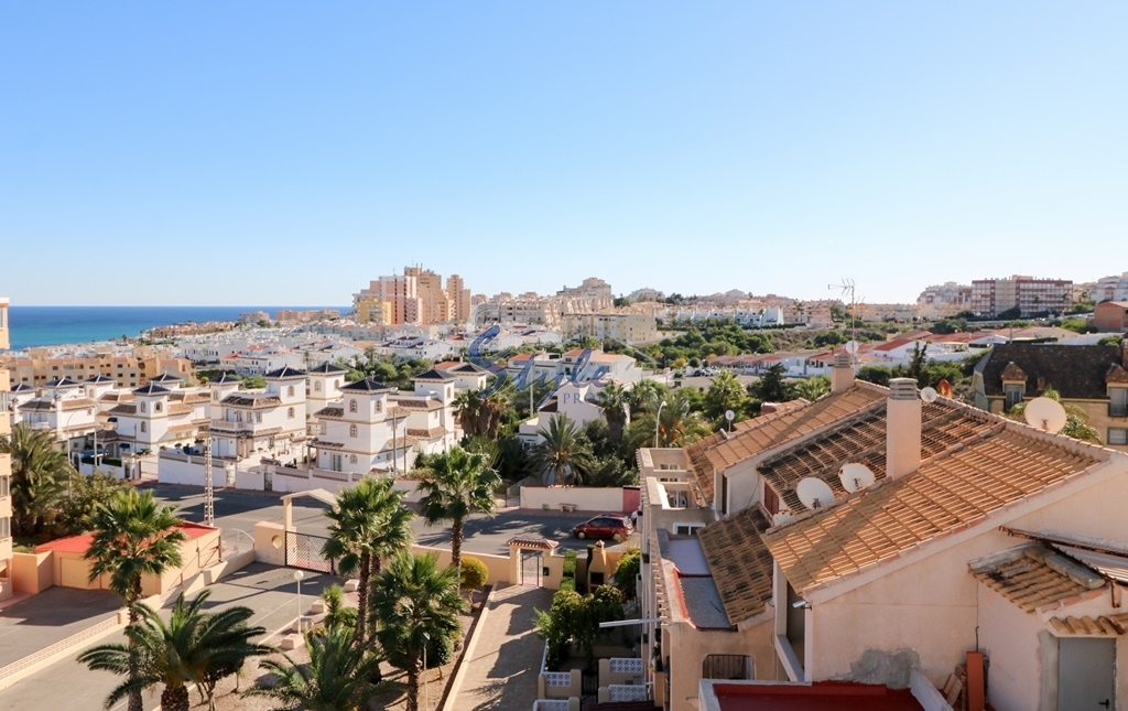 Resale - Apartment - La Mata