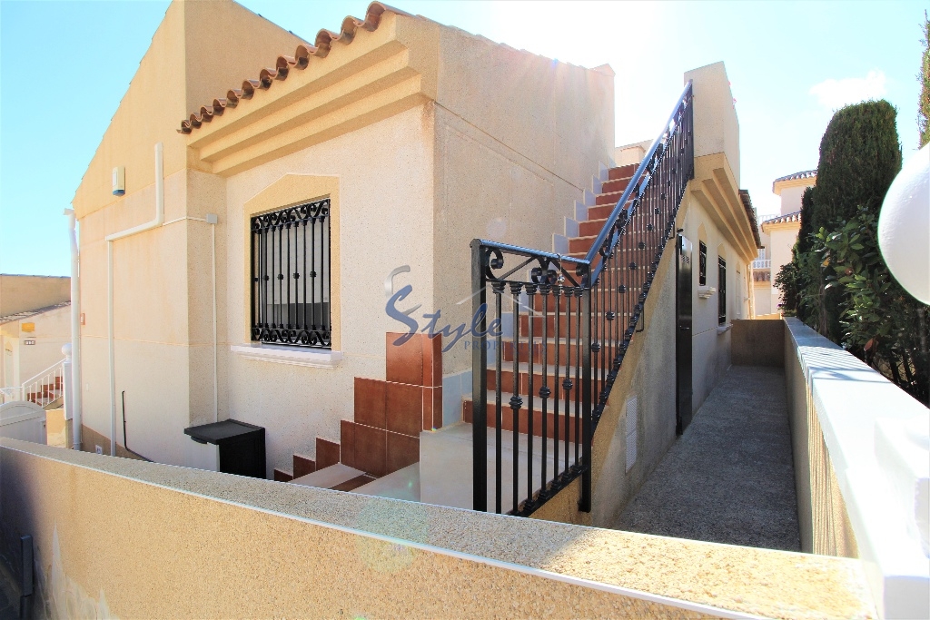 Reventa - Villa - Villamartin