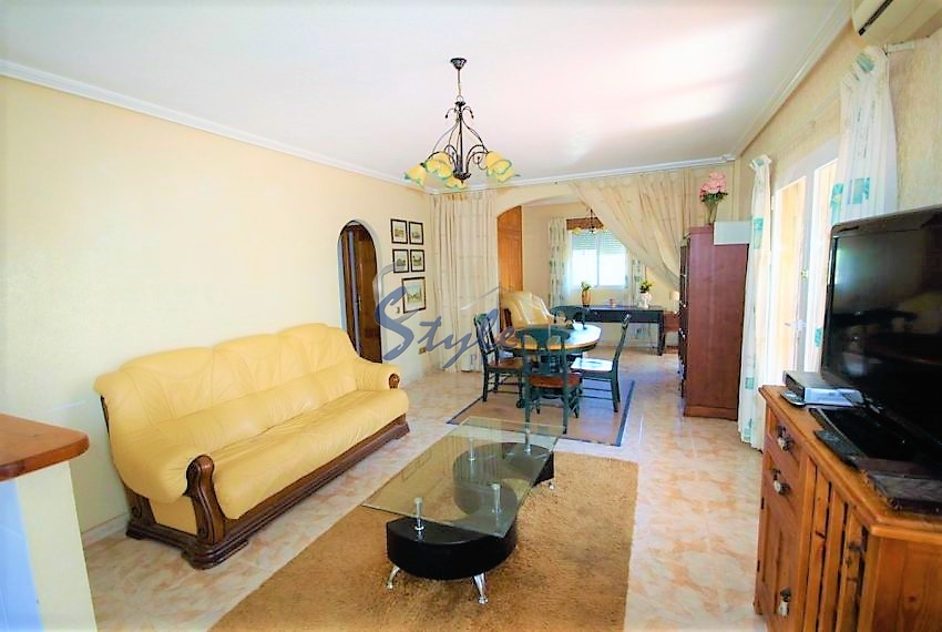 Resale - Villa - La Zenia