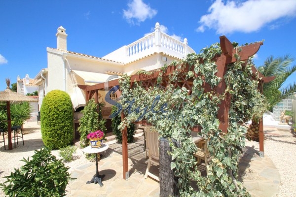 Resale - Villa - Villamartin