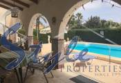 Resale - Villa - Cabo Roig