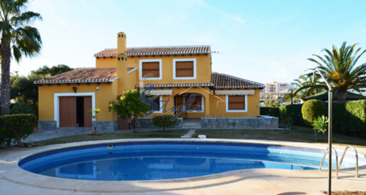 Reventa - Villa - Cabo Roig