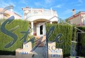 Resale - Villa - Los Altos