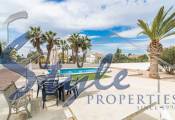 Resale - Villa - Torrevieja