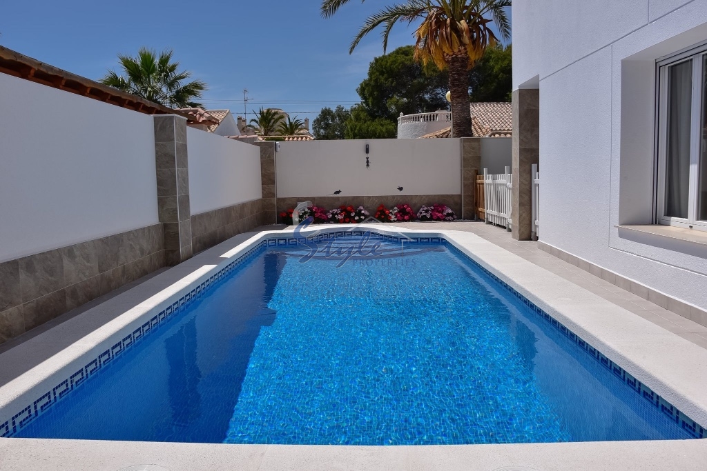 Short Term Rentals - Villa - Cabo Roig