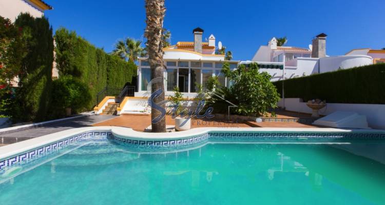 Reventa - Villa - Playa Flamenca