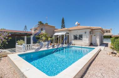 Villa With Swimming Poll On Playa Flamenca Costa Blanca