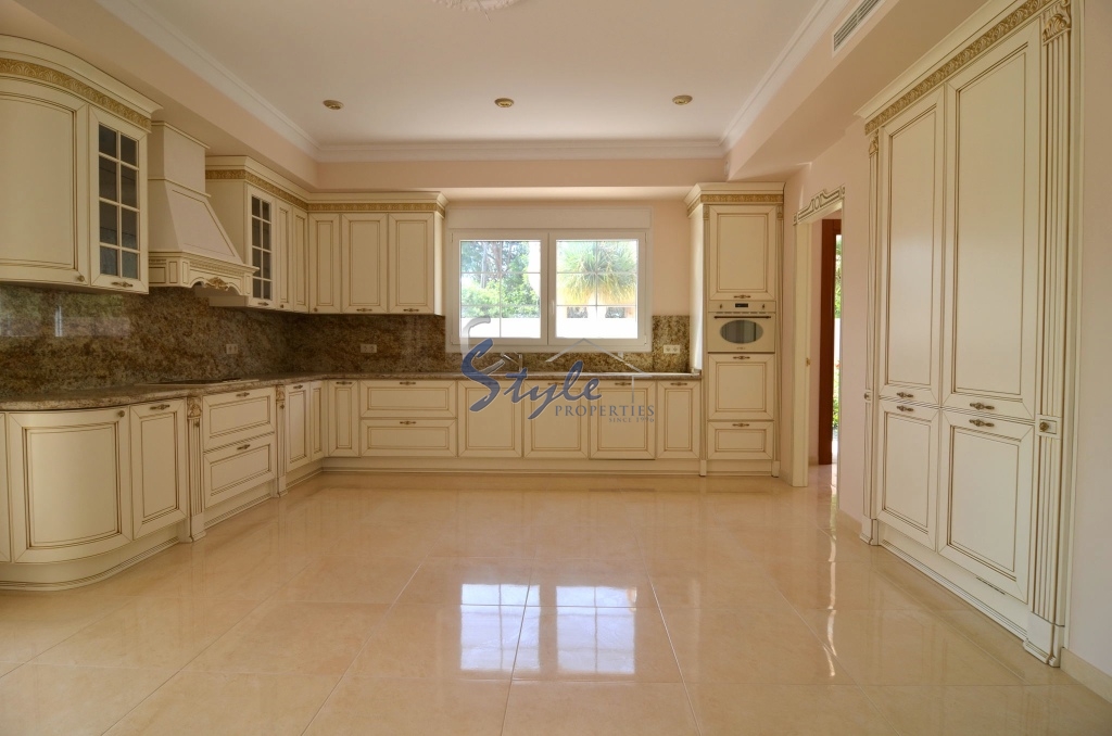 Resale - Luxury Villa - Cabo Roig