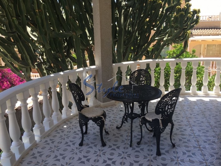 Resale - Villa - Playa Flamenca