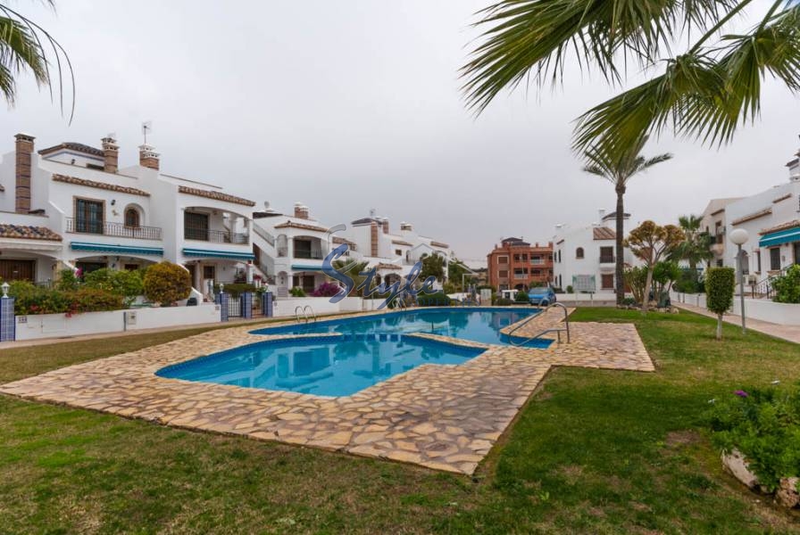 Resale - Apartment - Villamartin