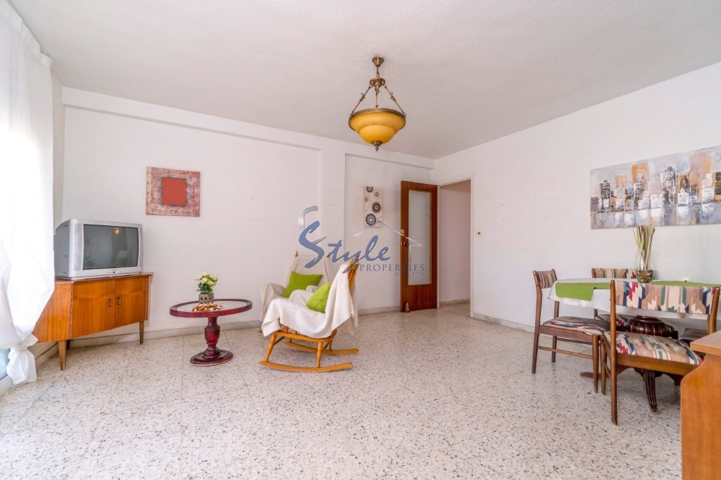 Resale - Apartment - Torrevieja - Playa De Los Náufragos