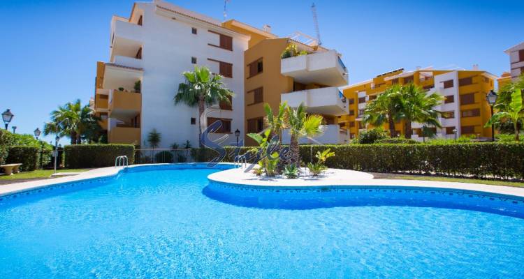 Apartamento cerca de la playa en Punta prima, Alicante